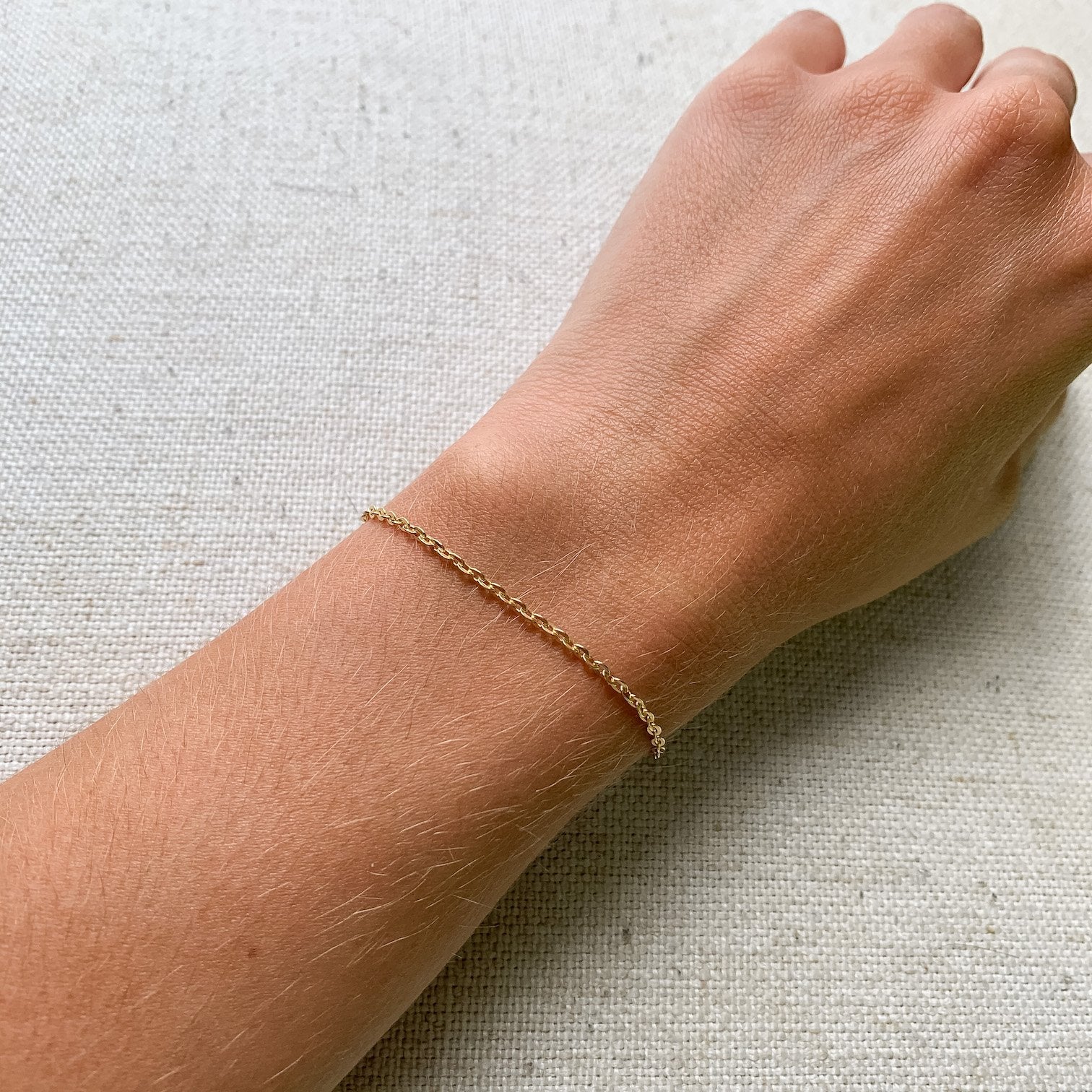 14k gold bracelet chain flat discs elegant style kemmi collection jewelry