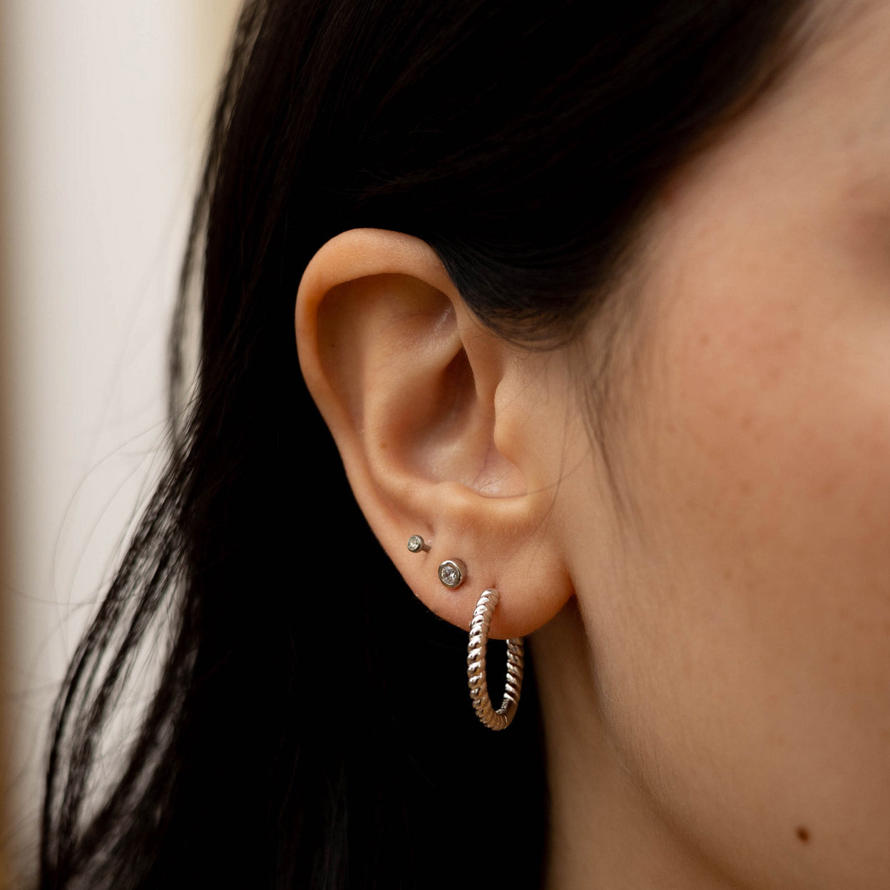 Medium Twist Hoops