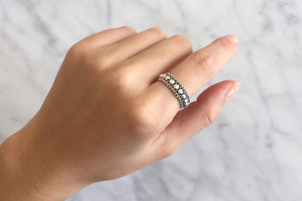 silver ring band dots boho chic style bohemian handmade jewelry kemmi collection