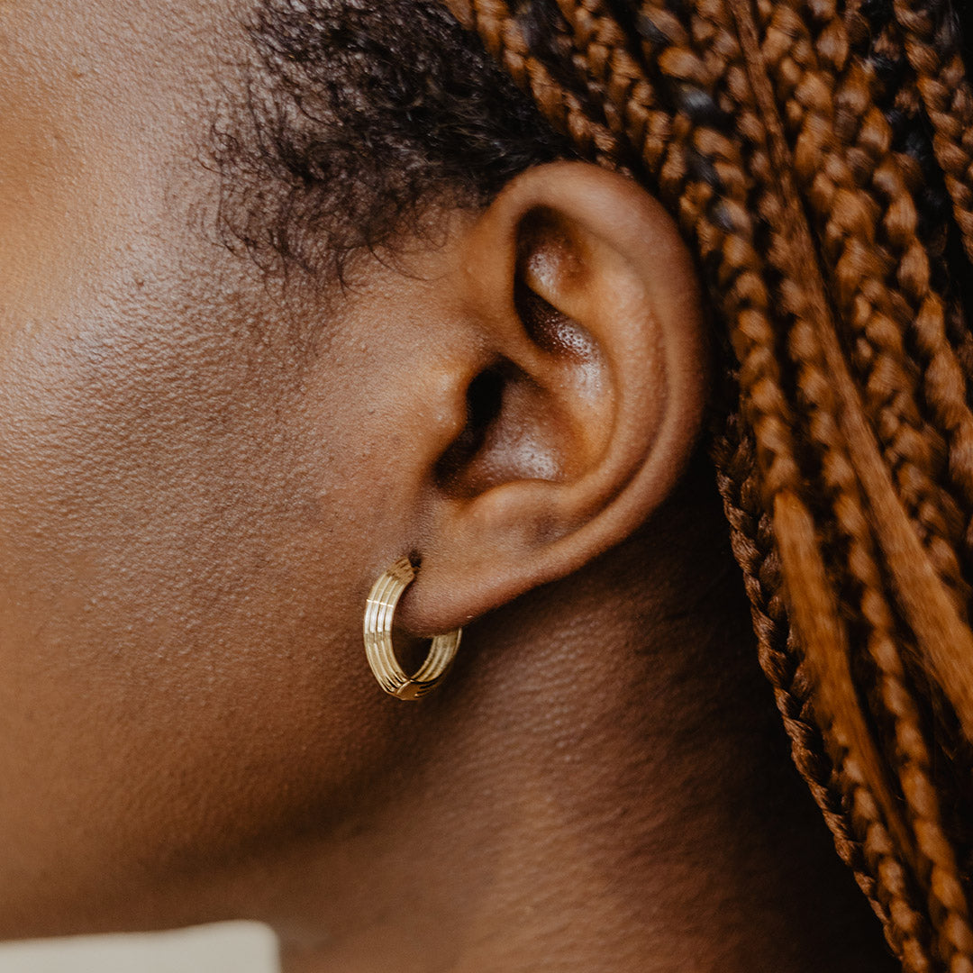 Solid Gold Bold Lines Hoops