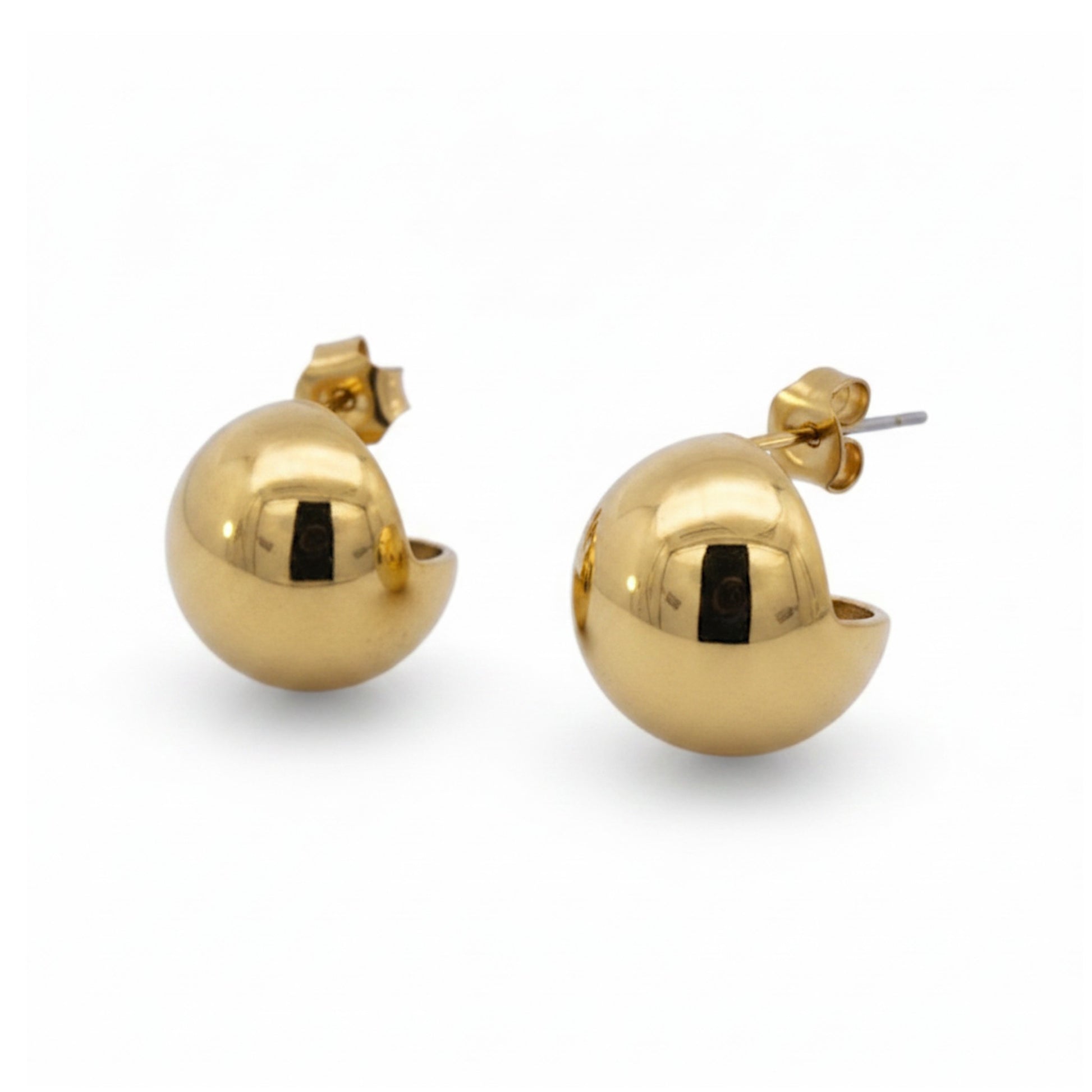Clous d'oreilles en or bombé