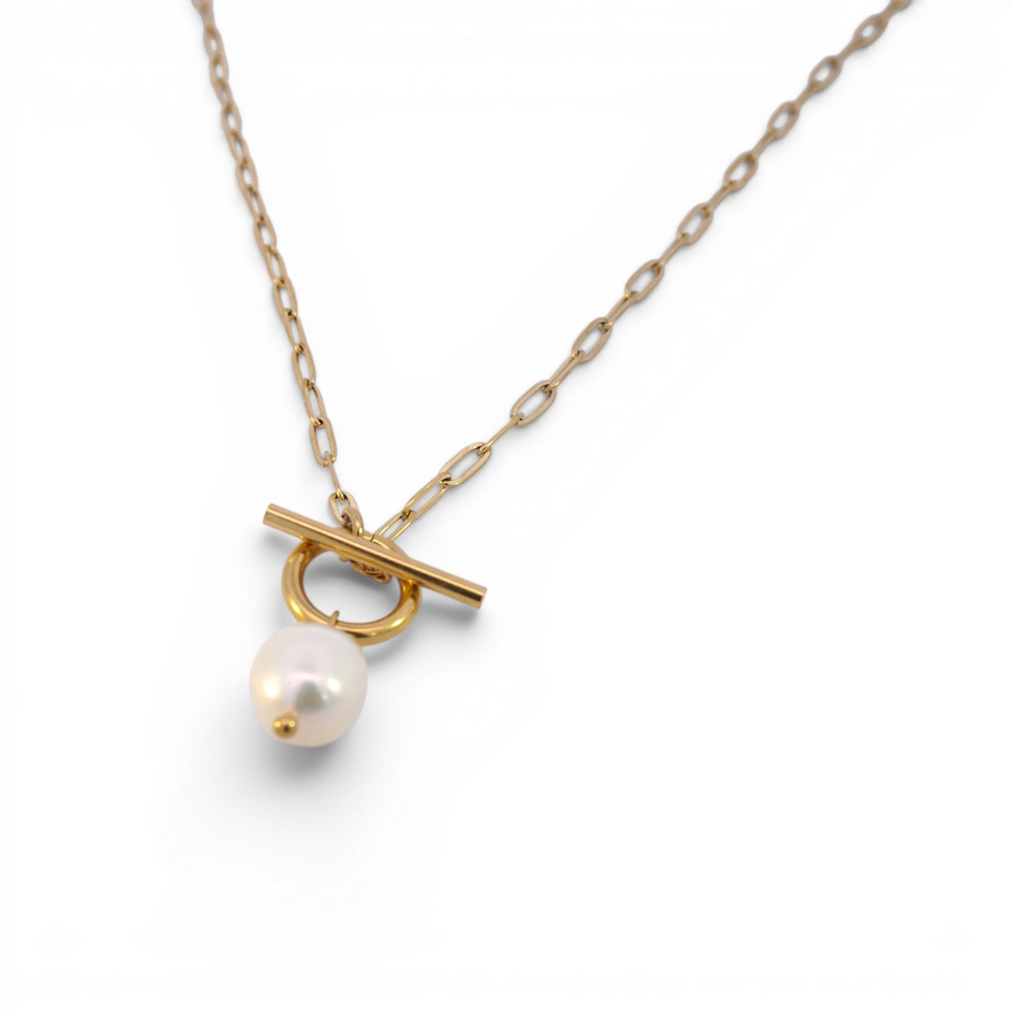 Elia Pearl Necklace