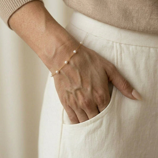 Lumi Pearl Chain Bracelet