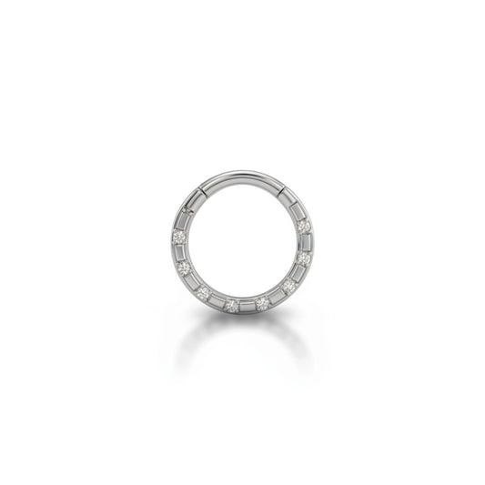 Mireille Hoop Piercing