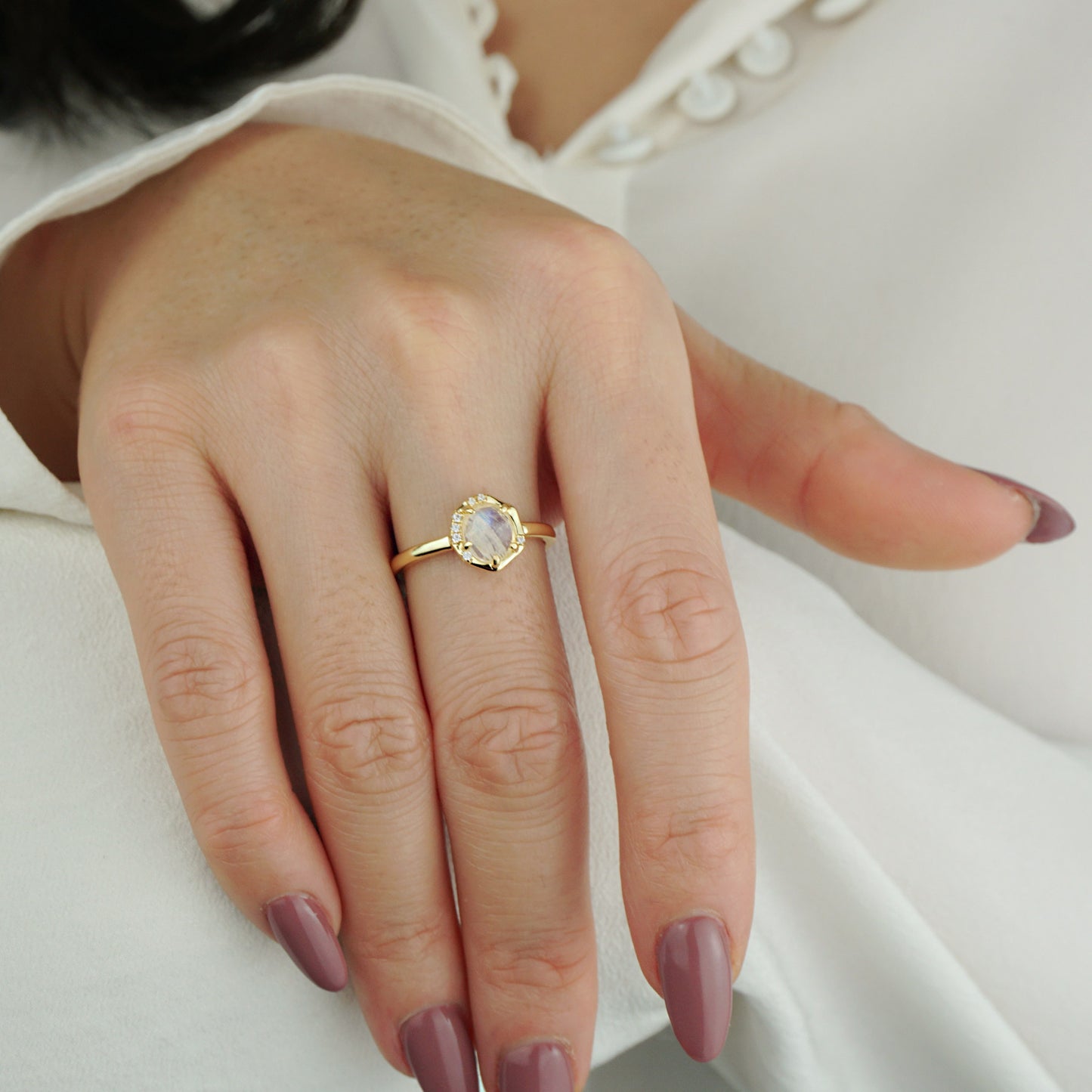 Bague en pierre de lune Skylar
