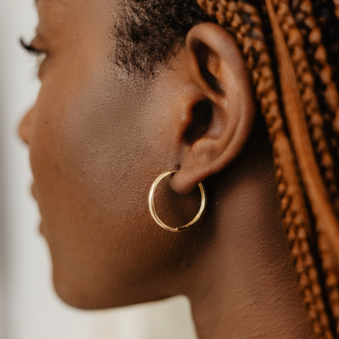 Créoles moyennes en or massif