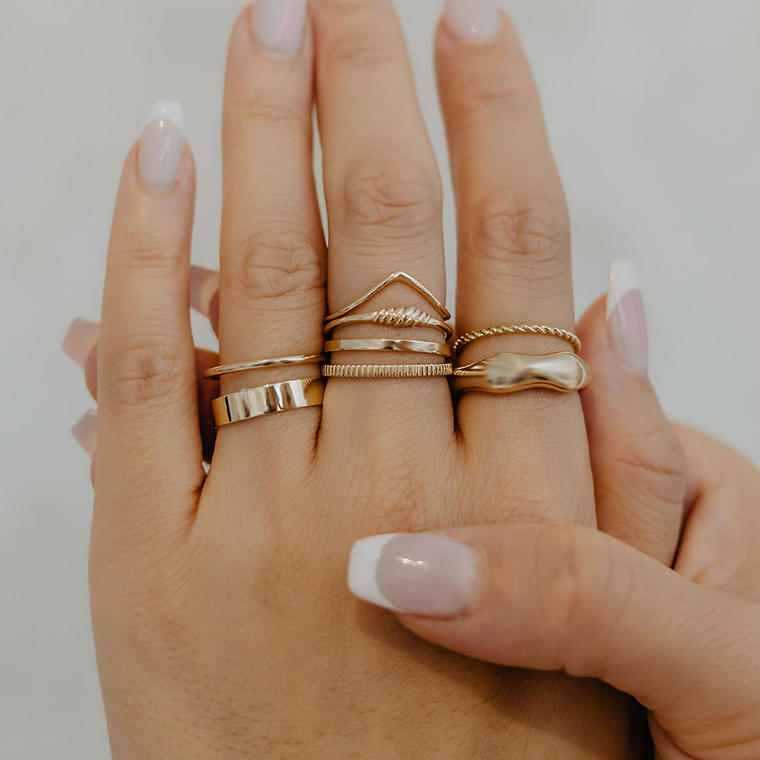 Solid Gold Wavy Ring