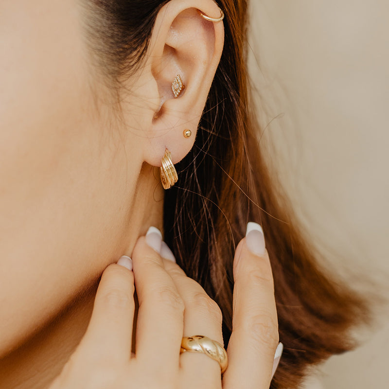 Solid Gold Tina Hoops