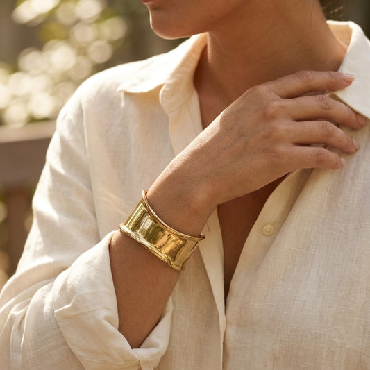 Scuplt Gold Cuff