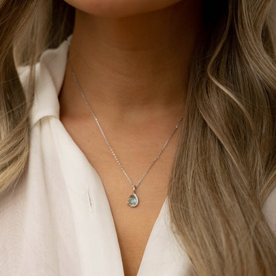 Collier topaze bleue Eira