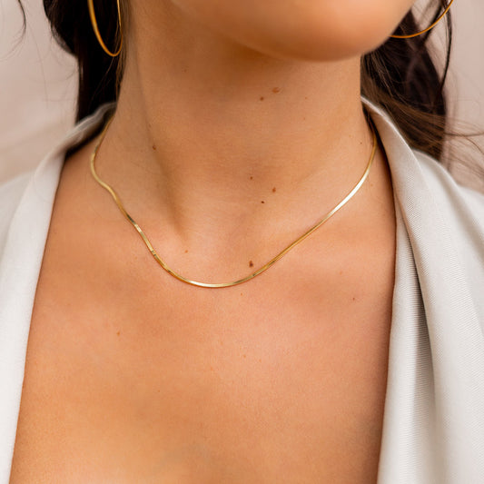 Collier chaîne serpent carré