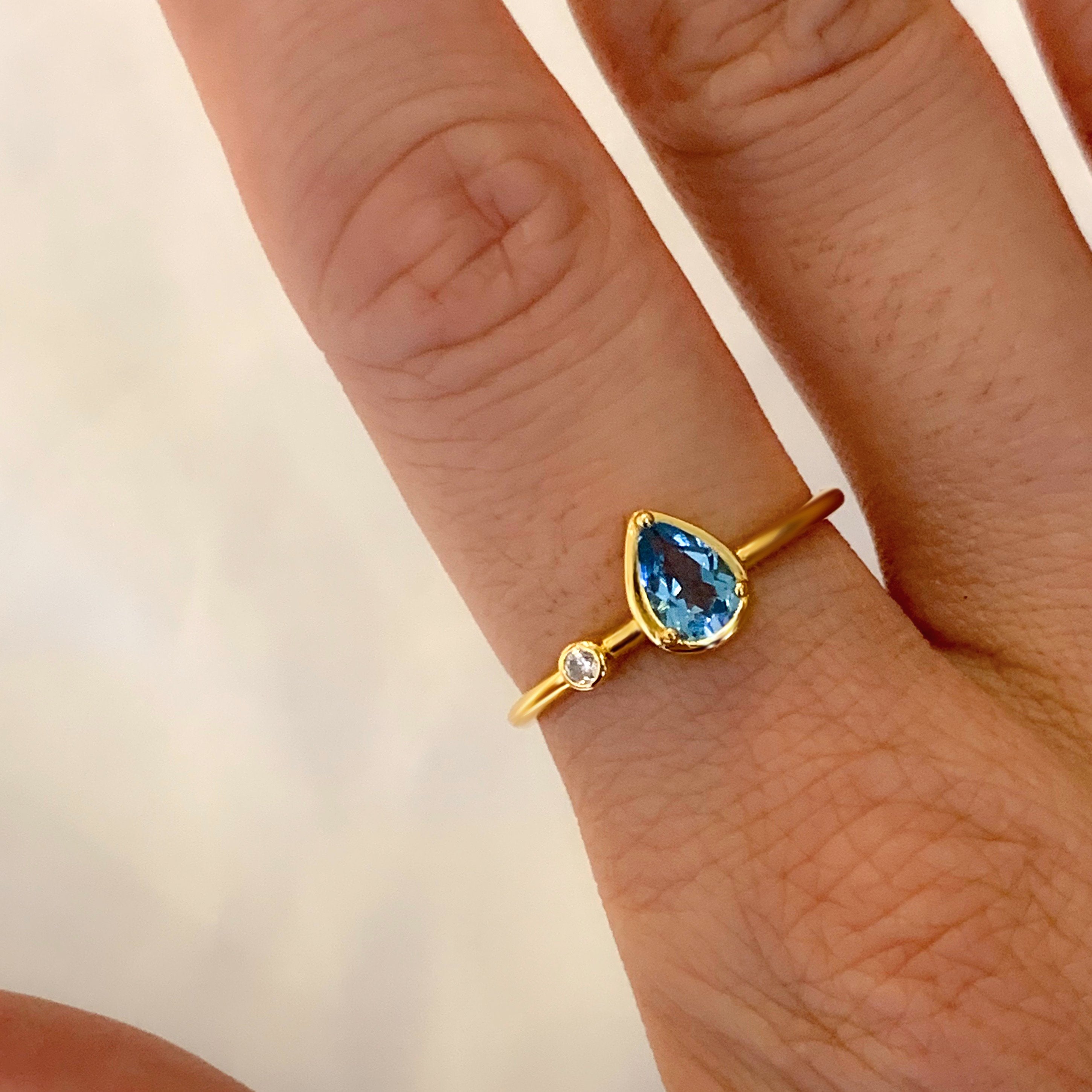 Topaz rings in gold online
