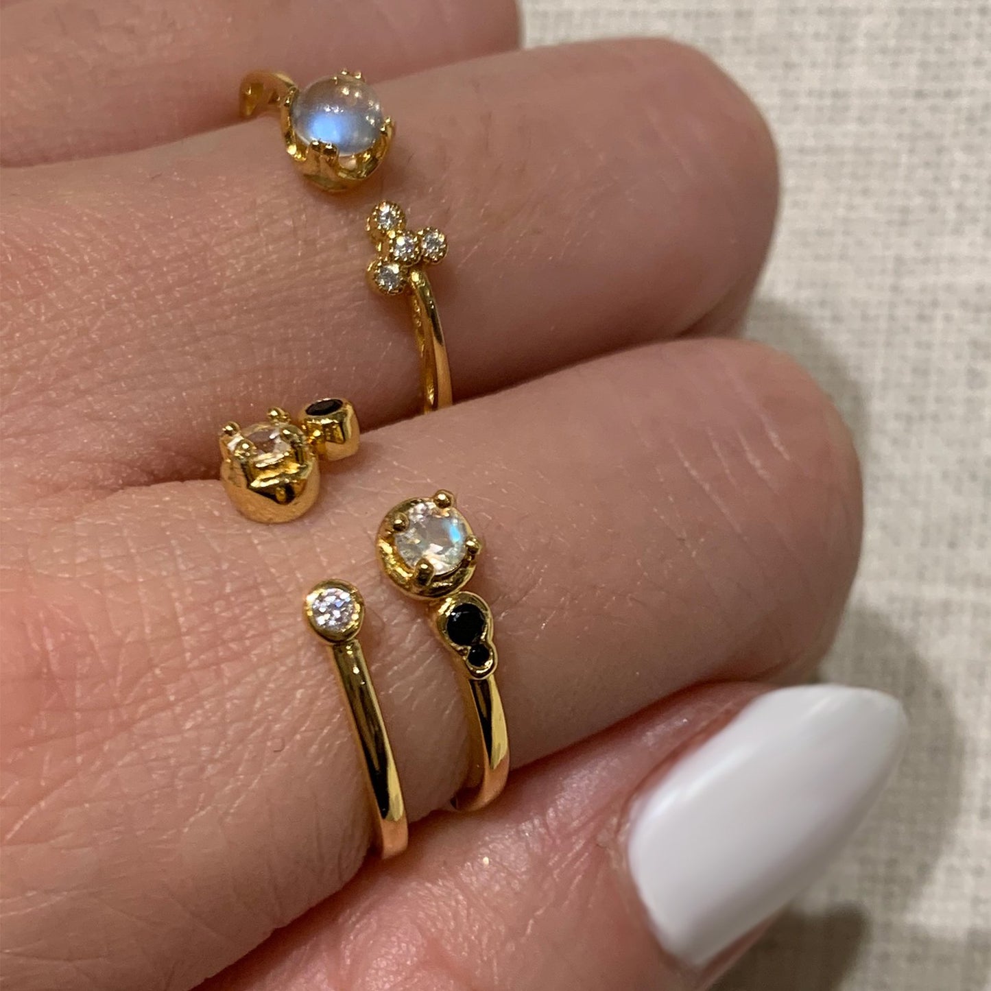 Bague en or jaune Aria CZ blanche