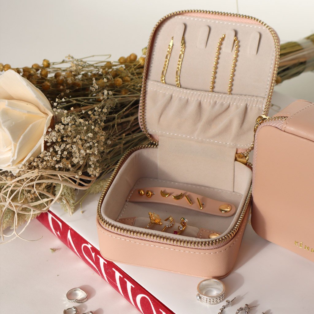 Jewelry on sale transport case