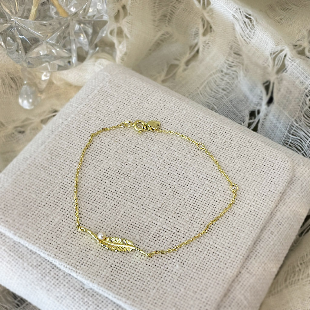 Gold Lark Pearl Bracelet