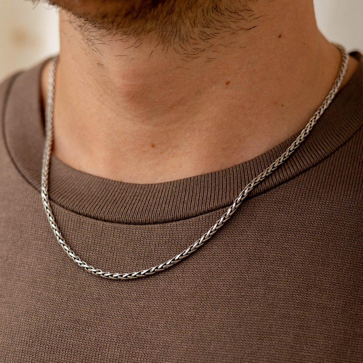 Chaîne de collier mini croix en argent