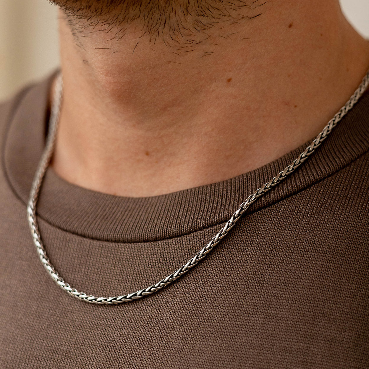 Chaîne de collier mini croix en argent