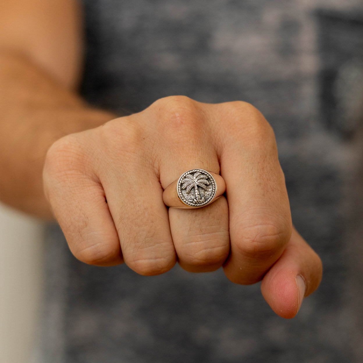 Chevalière homme palmier en argent