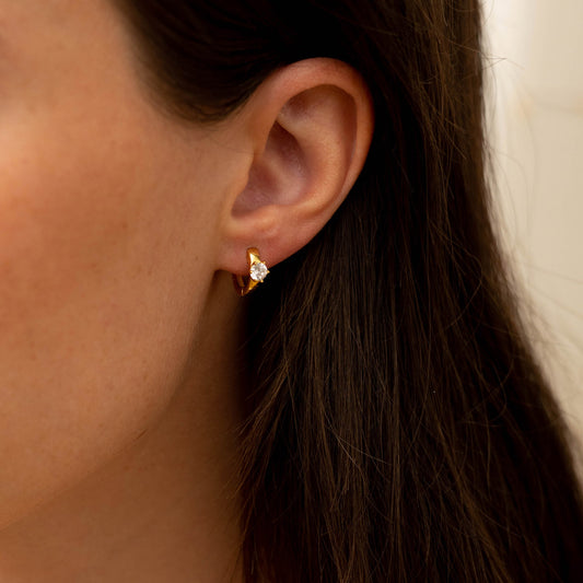 Solitaire CZ Hoops