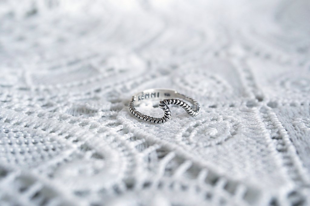 bague vague en argent pour femme bijoux de surfeur fait à la main style bohème collection kemmi