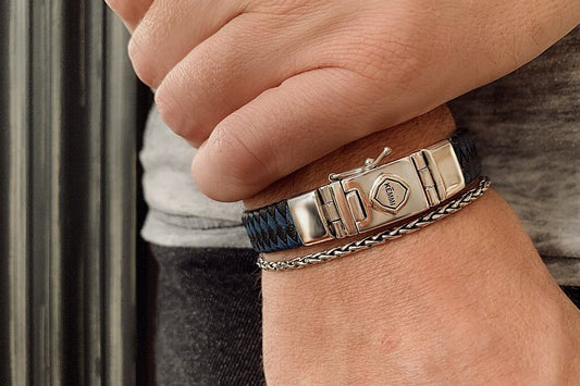 Bracelet homme mini croix en argent